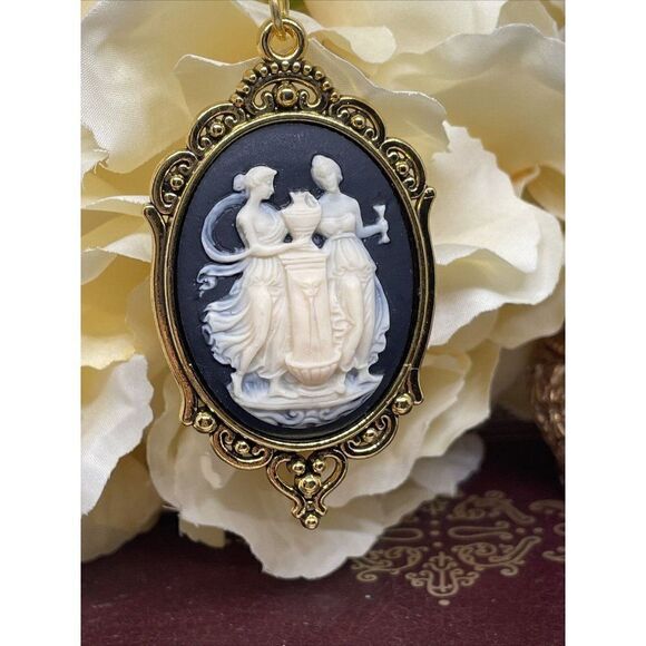 Grecian Ladies Garden Cameo Gold Statement Pendant Necklace Wedding Daughter - Picture 7 of 10